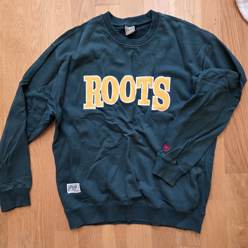 Roots Men's Dark Green Crewneck Sweater